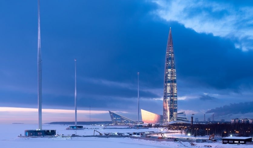 Вечерний вид на Лахта-центр – сборные туры в Санкт-Петербург от 24970 рублей