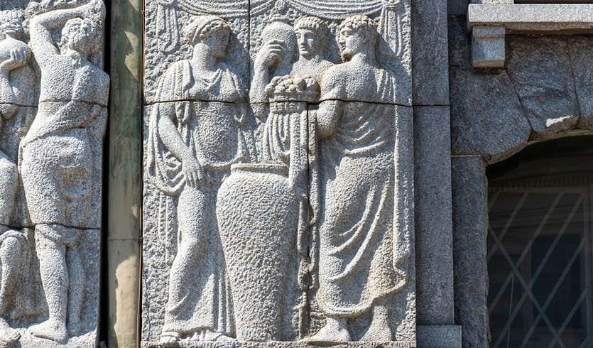 Хозяйки салонов на Большой Морской улице (для заказных групп) – пешеходные экскурсии для заказных групп от 290 рублей