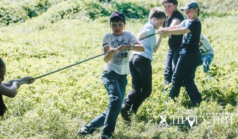 Перетягивание каната – выпускные вечера для 4 класса от 2850 рублей