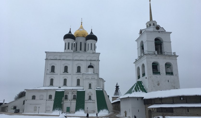 Псков, Изборск, Печоры (для заказных групп) – автобусные экскурсии для организованных групп от 2250 рублей