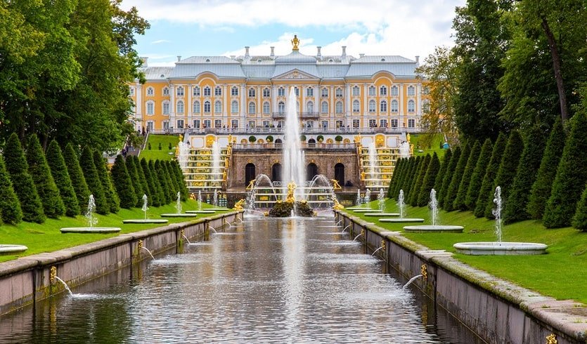 Большой дворец – автобусные загородные от 3950 рублей