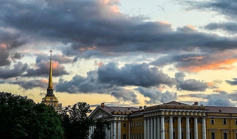 Слово и честь: Николай Гумилёв – поэт-рыцарь Серебряного века — фото № 5 — Прогулки / Юшина Е. Слово и честь: Николай Гумилёв – поэт-рыцарь Серебряного века — автобусная экскурсия