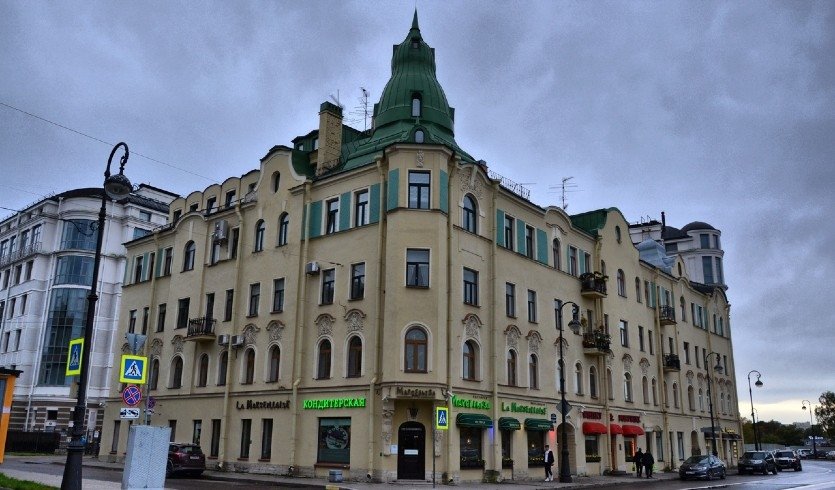 Крестовский остров — Пешеходные экскурсии от 600 рублей