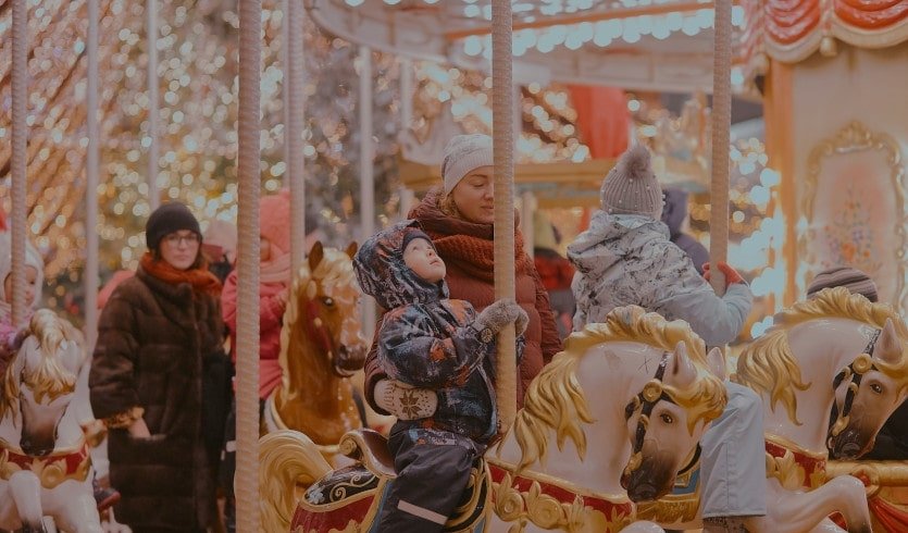 Новогодний город чудес — фото №4 — Photo by Max Titov on Unsplash Новогодний город чудес — туры в Москву от 14595 руб.