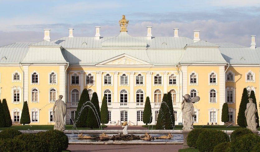 Петергоф осенью – сборные туры в Санкт-Петербург от 4730 рублей