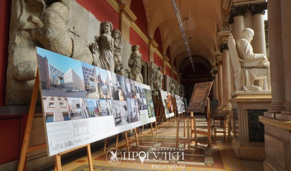 Экспозиция в музее Академии Штиглица — Интерьерные экскурсии от 1450 рублей