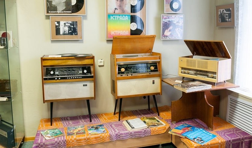 Предметы советского быта – экскурсии в музеи, храмы и другие общественные учреждения