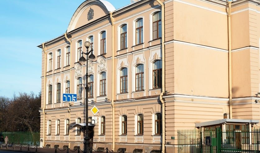 Здание генерального консульство Великобритании – автобусные экскурсии от 1700 рублей