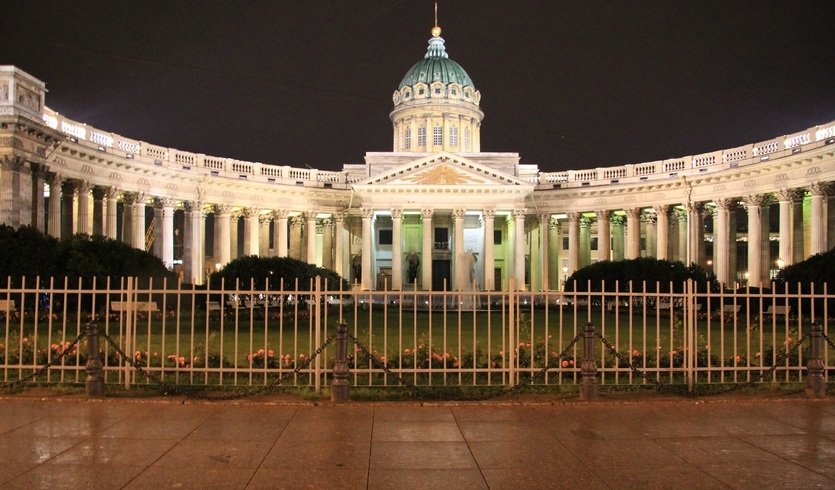 Ночной Петербург – ночная обзорная экскурсия — автобусная экскурсия