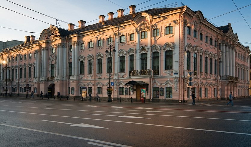 Тайны семьи Строгановых (с посещением Строгановского дворца) (для заказных групп) — Экскурсии для организованных групп