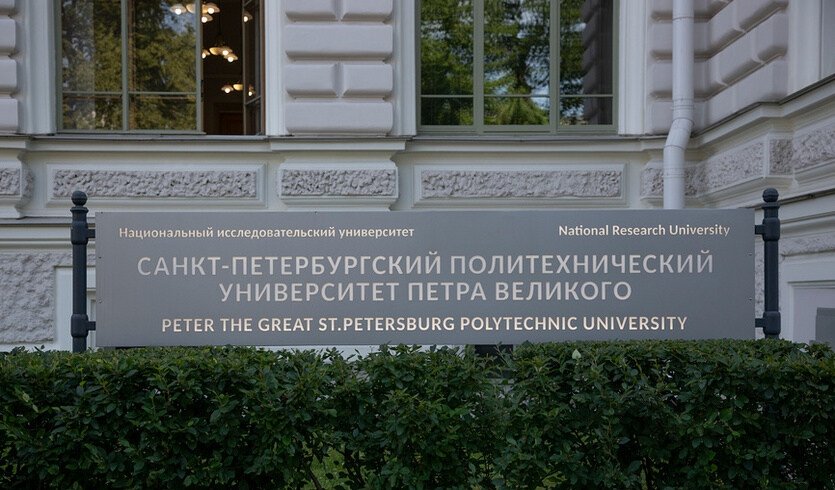 Белоколонный храм науки и культуры (Политехнический университет + музей) для групп — Интерьерные