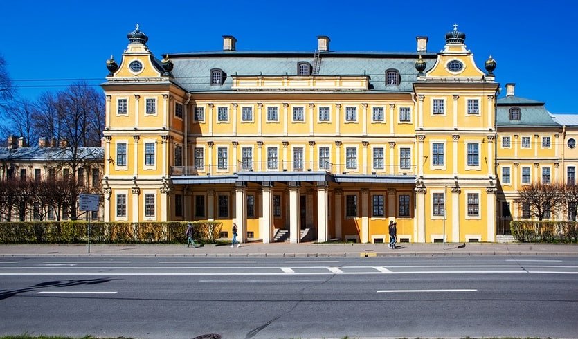 Дома и судьбы поэтов Серебряного века (Васильевский остров) для школьных групп – экскурсии и программы для детей от 240 рублей