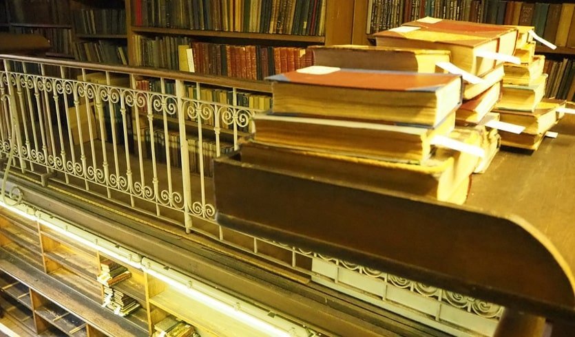 Мир книжных историй: Российская Национальная Библиотека – интерьерные экскурсии для заказных групп от 580 рублей