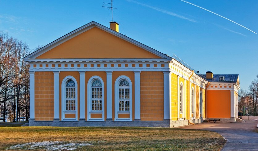 Неизвестный Ораниенбаум (для заказных групп) – автобусные экскурсии для организованных групп от 750 рублей