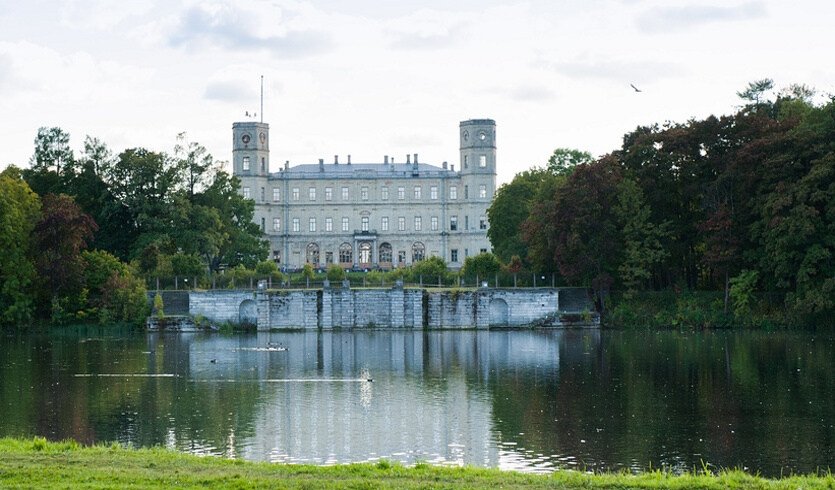 Гатчина - территория инноваций Российской империи (с посещением музея истории авиационного двигателестроения) – автобусные экскурсии для организованных групп от 900 рублей 