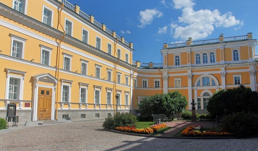 Музей-усадьба Г.Р. Державина (для школьных групп) – экскурсии и программы для детей от 430 рублей