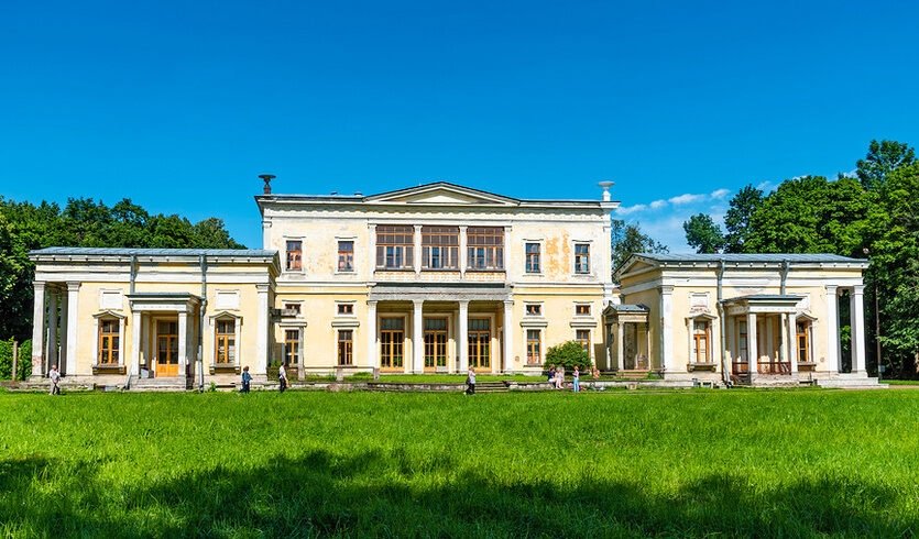 Истории любви Российских императоров (для групп) – автобусные экскурсии для организованных групп от 2050 рублей