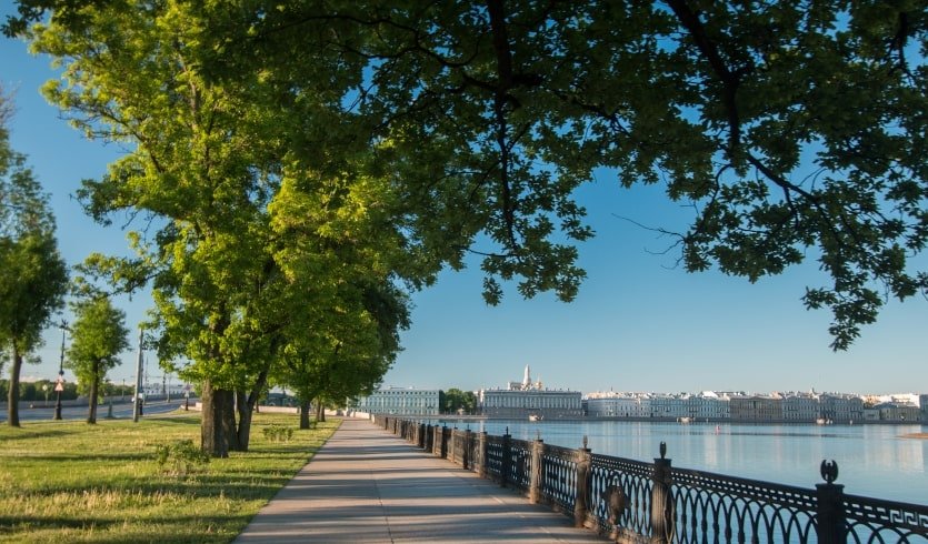 VIP-транзит в Санкт-Петербурге — Индивидуальные (VIP) экскурсии и туры в Санкт-Петербурге от 3800 руб.