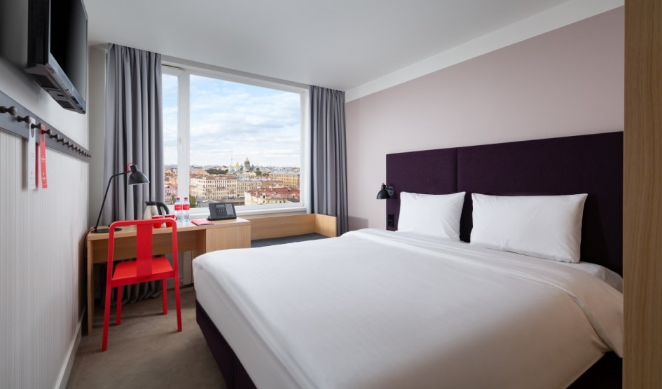 Двухместный номер Смарт в отеле Азимут