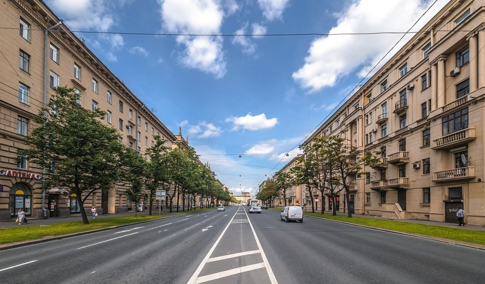 Проспект Стачек – пешеходные экскурсии от 1100 рублей