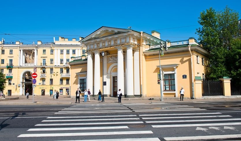 Историческая Гауптвахта – пешеходные экскурсии от 1850 рублей Историческая Гауптвахта – пешеходные экскурсии от 1850 рублей