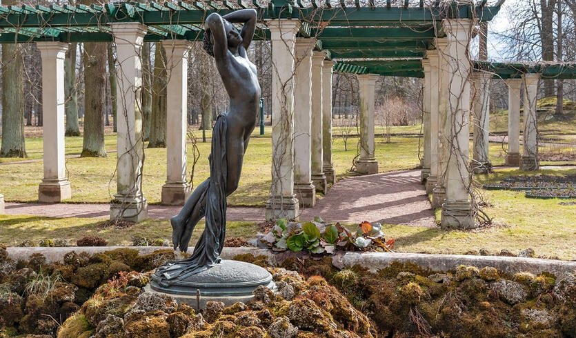 История о рыцарях и фермерах: Александрия, Фермерский дворец — фото №6 — Фотобанк Лори/Александр Щепин История о рыцарях и фермерах: Александрия, Фермерский дворец — Дворцы и особняки