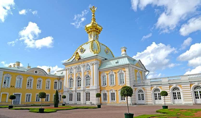 Петергоф – Туры в СПб от 18000 рублей Петергоф – Туры в СПб от 18000 рублей