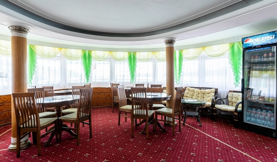 Бар-библиотека «Арбат» Бар-библиотека «Арбат»