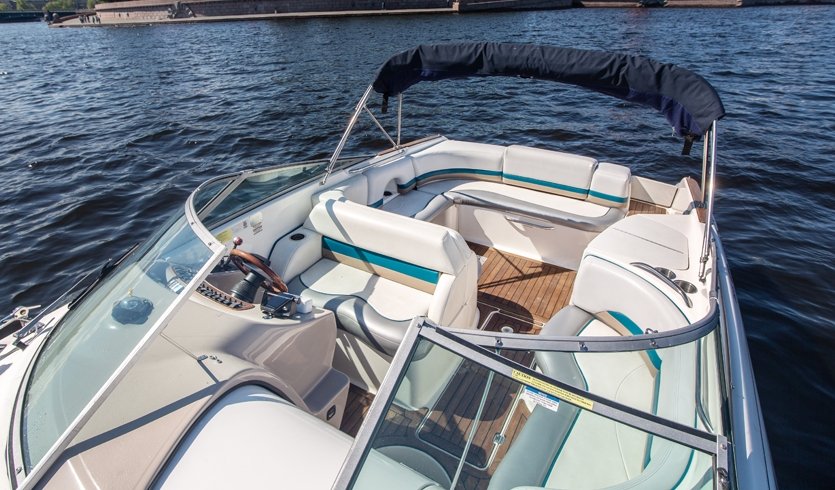 Аренда катера Chaparral 2835 Limited - фото № 2 Аренда катера Chaparral 2835 Limited от 12000руб.