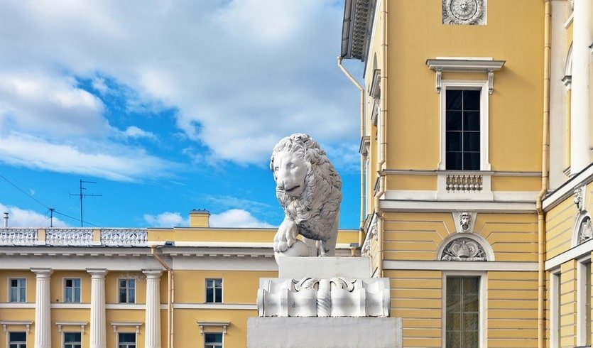 Вокруг Михайловского дворца (для заказных групп) – пешеходные экскурсии для заказных групп от 290 рублей