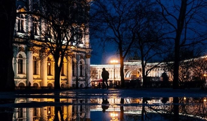 Санкт-Петербург – город, исполняющий желания! – фото №4 – Photo by Radik Sitdikov on Unsplash Санкт-Петербург – город, исполняющий желания! – Пешеходные экскурсии от 530 рублей