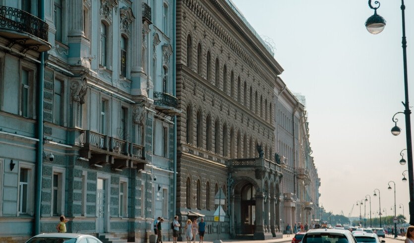 Выпускной во Владимирском дворце (для 9 класса) – выпускные вечера для 9 класса от 8900 рублей Выпускной во Владимирском дворце (для 9 класса) – выпускные вечера для 9 класса от 8900 рублей