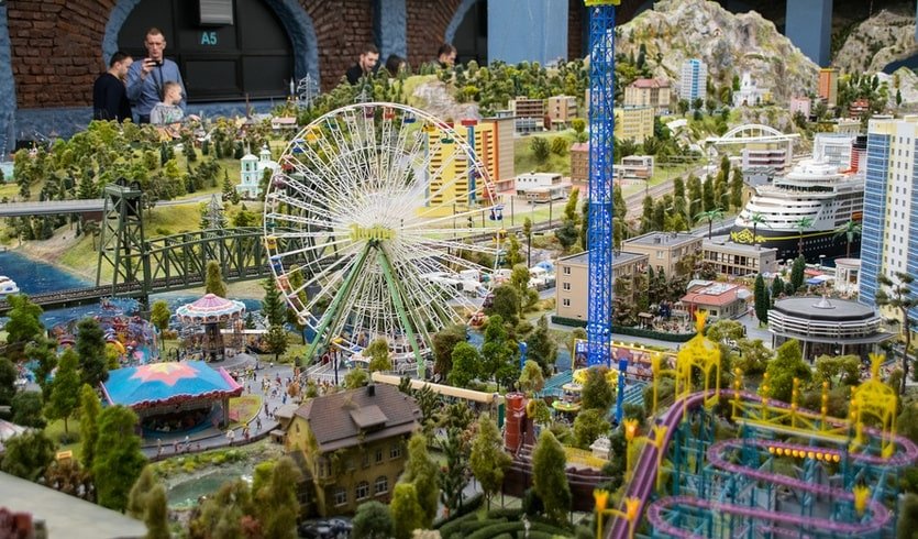 Гранд Макет Россия – новогодние программы для школьных групп от 1660 рублей