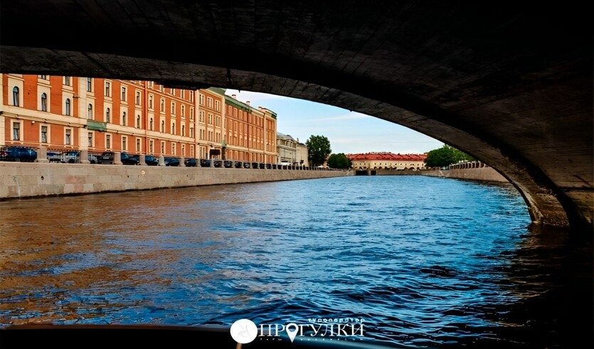 Река Фонтанка – водные обзорные от 900 рублей
