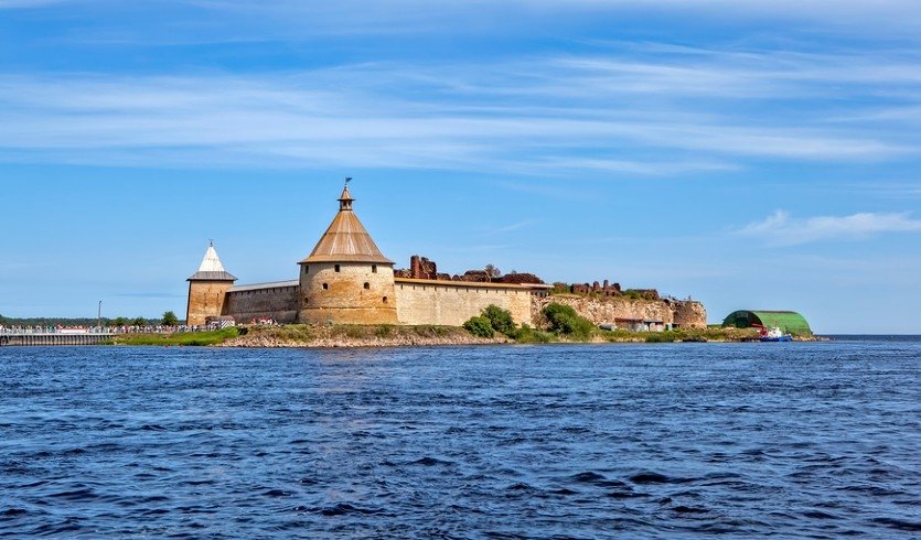 Орешек — речные круизы от 17800 рублей 