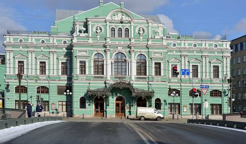 Были и небыли театров Северной столицы (с посещением Театрального музея) — автобусная экскурсия