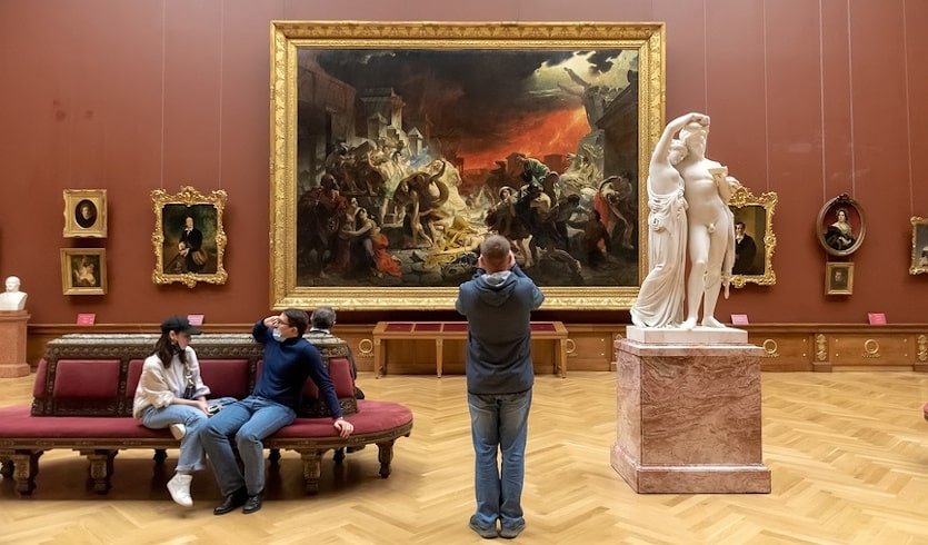 Многогранный Петербург — тур для школьников — Туры в Санкт-Петербург для школьников от 10700 руб.