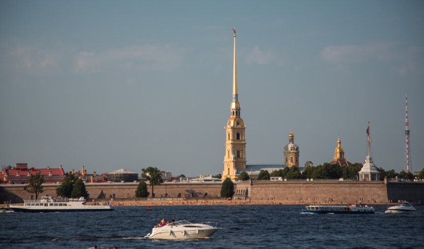 Петропавловская крепость – водные экскурсии по рекам и каналам