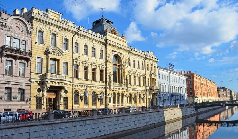 «Банки любят тишину» (Здание Первого общества взаимного кредита) – фото №2 – Овчинникова Ирина / Фотобанк Лори «Банки любят тишину» (Здание Первого общества взаимного кредита) – Дворцы и особняки