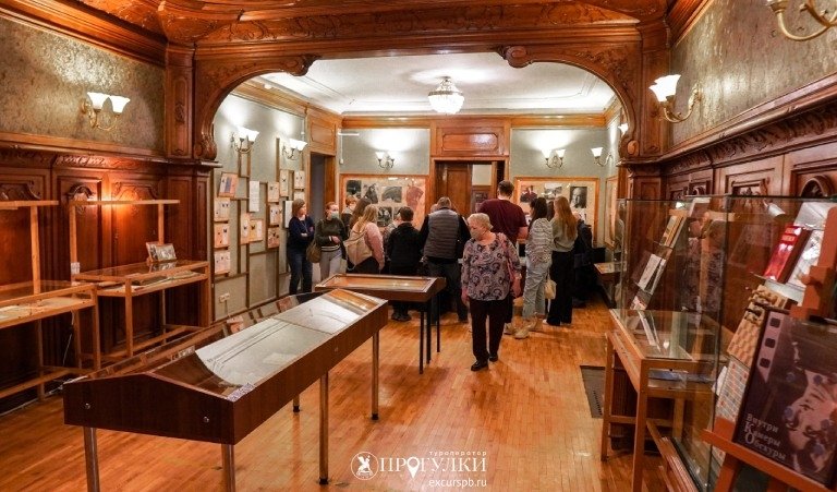 Особняк Рукавишниковых-Набоковых (Музей В. В. Набокова) — Интерьерные экскурсии от 600 рублей