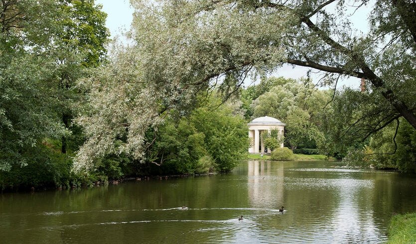 На берегу пустынных волн (с посещением верфи «Полтава») — Автобусные загородные
