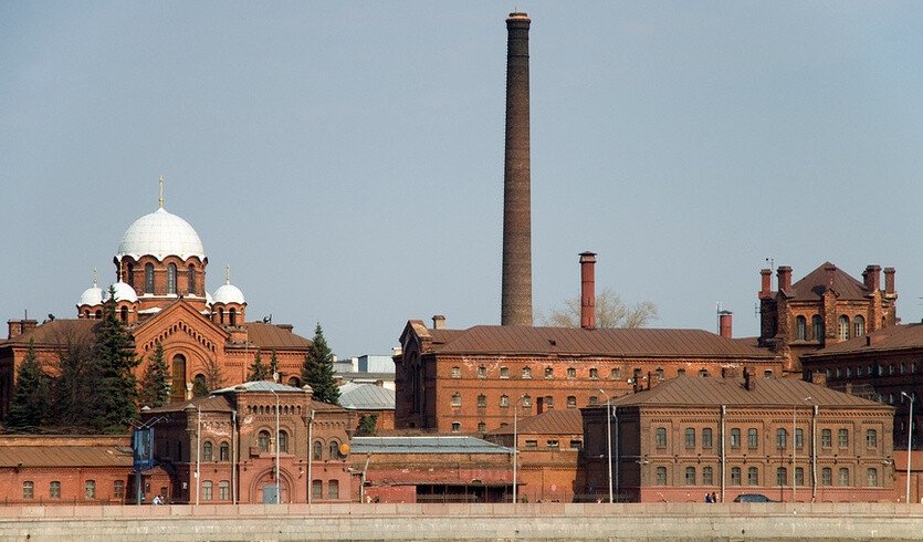 Петербург Анны Ахматовой – автобусные экскурсии от 1550 рублей