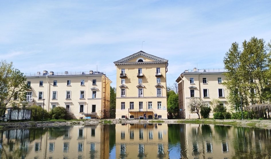 Здание больницы – пешеходные экскурсии от 1000 рублей