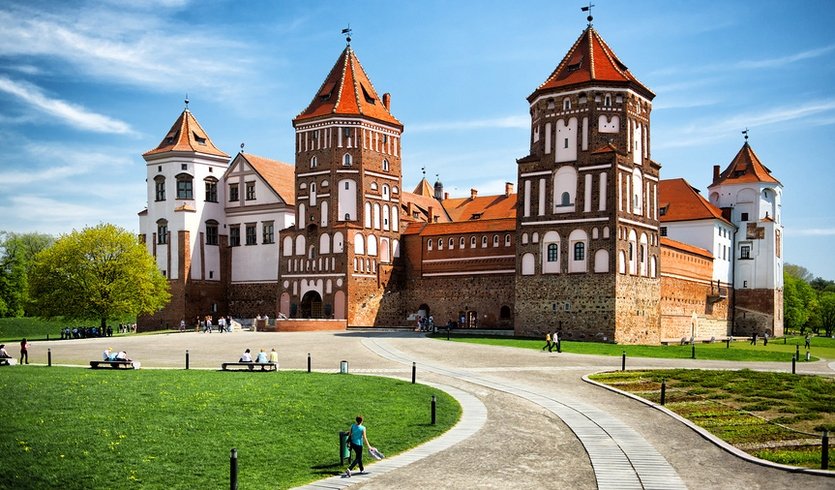 Мирский замок – туры и круизы из Петербурга от 21500 рублей