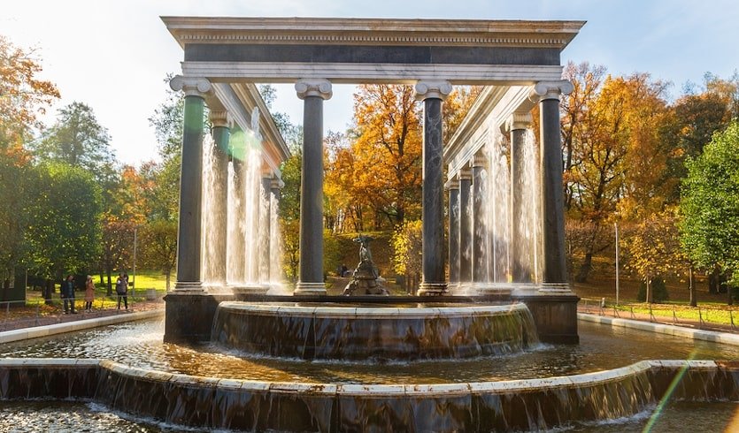 Блеск и роскошь Петербурга (Санкт-Петербург + Карелия) — индивидуальные туры в Петербург от 300000 руб.