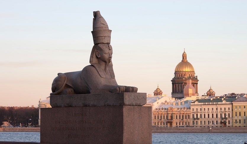 Вокруг Академии художеств – фото №1 – Фотобанк Лори/ Литвяк Игорь Вокруг Академии художеств – Пешеходные экскурсии