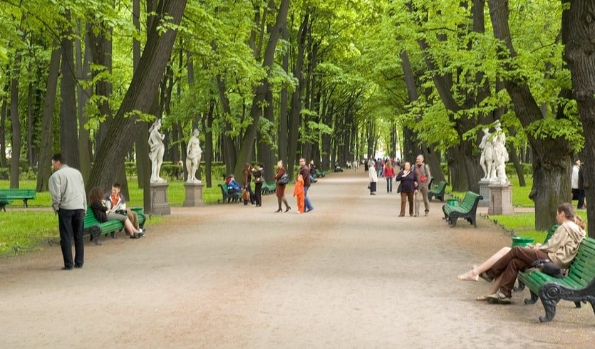 Летний сад – сборные туры в Санкт-Петербург от 21990 рублей