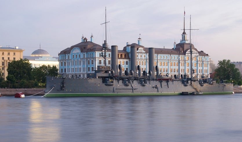 Крейсер «Аврора» – водные обзорные от 900 рублей