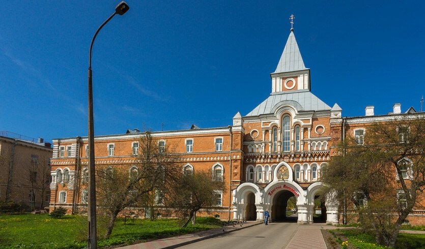Прелестные уголки южного взморья (с посещением дворца Бельведер и Ропшинского ипподрома) (для заказных групп) – автобусные экскурсии для организованных групп