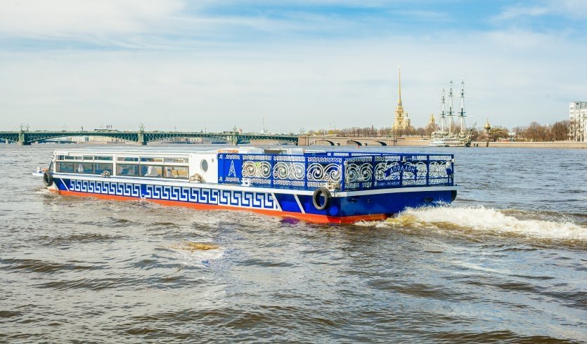 Теплоход «Аполлон» – аренда теплохода от 10000 рублей